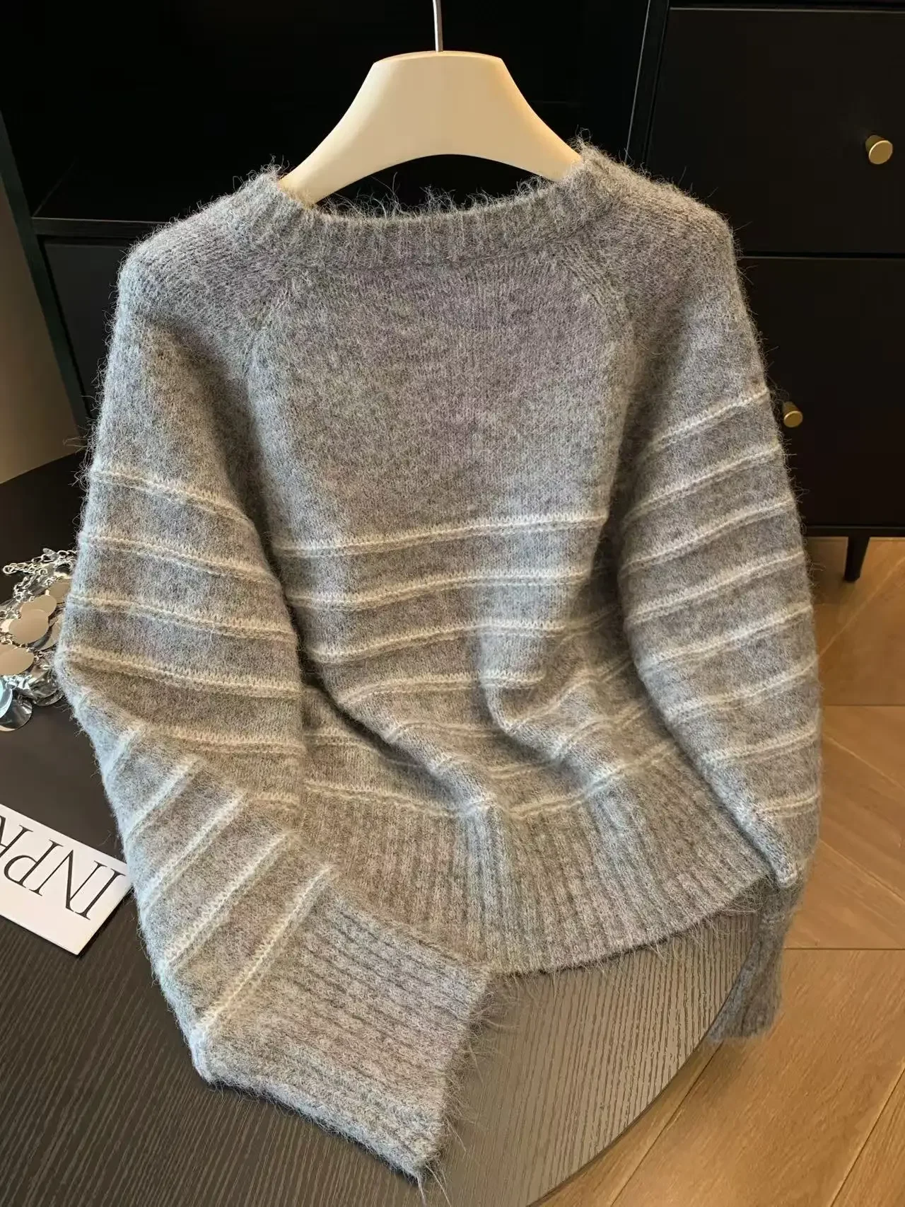 Autumn Winter Women's Striped  - Embroidery recension och pris
